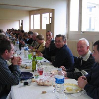 Barbecue 2006.La table, vue d'ensemble